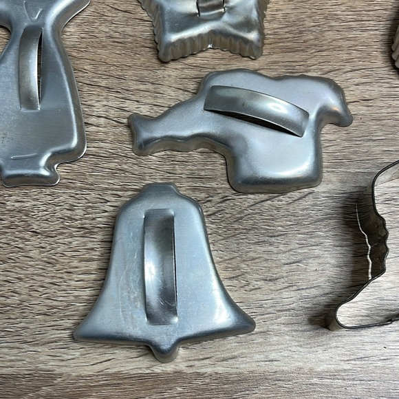 Vintage 60s Set of Tin Cookie Cutters Shortbread - Picture 4 of 8